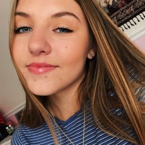 Meet your Posher, Gabbie